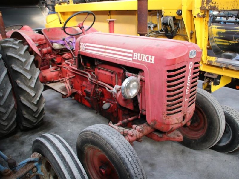 Traktor типа Sonstige 302, Gebrauchtmaschine в Høng (Фотография 1)