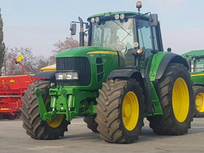 Oldtimer-Traktor типа John Deere 7530 Premium, Neumaschine в Звенигородка (Фотография 1)