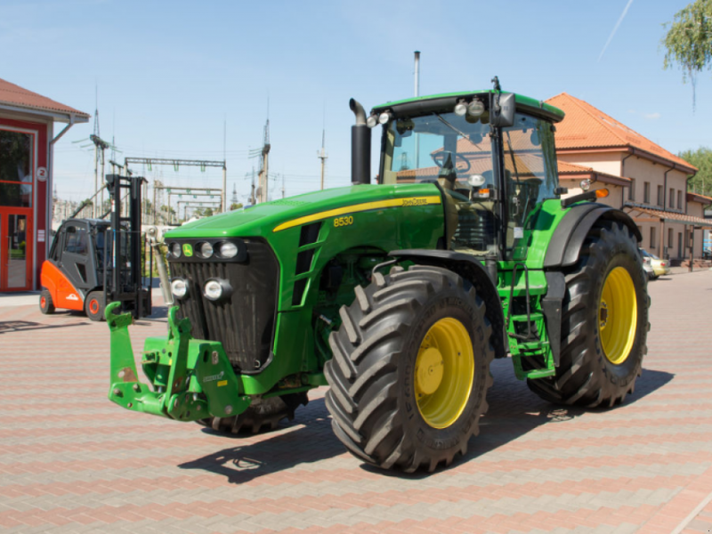 Oldtimer-Traktor типа John Deere 8530,  в Луцьк (Фотография 1)