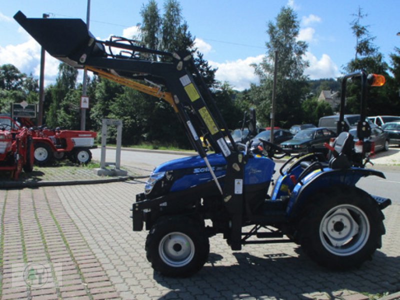Traktor типа Solis Kleintraktor SOLIS 26 Traktor Allrad mit Frontlader (inkl. Parallelführung), Neumaschine в Schwarzenberg (Фотография 1)