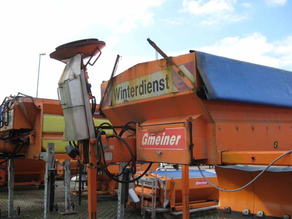 Sandstreuer & Salzstreuer типа Gmeiner STA 2000, Gebrauchtmaschine в Heimstetten (Фотография 2)